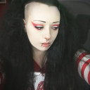 xtoxictears:  letsmakeitpreppy:hatelyn:  I’m not even going to lie, I judge people, and I judge them hard. if I see a person with some wacky ass clothes on or a girl wearing bright blue eyeshadow up to her super thin arched sharpie looking eyebrows
