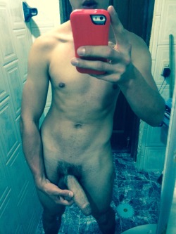 hard-uncut-dick-only:Amateur Straight Guys Naked | Intact Guys | Amateur Gay Videos   