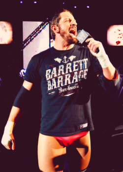 w4de-barrett:  9 favorite pictures of Wade Barrett.