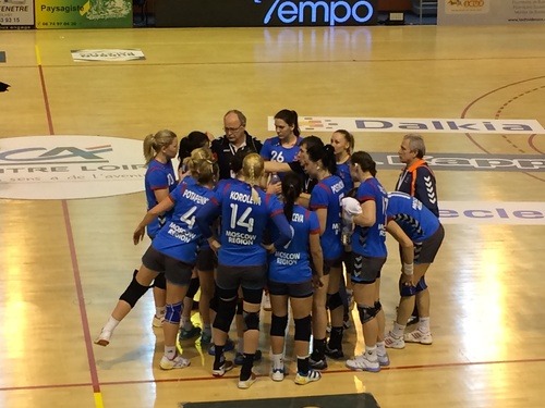[Handball : 1/4 de Finale Coupe d'Europe des Vainqueurs de Coupe, Match Aller] : Fleury Loiret Handball 28-32 Zvezda Zvenigorod 2