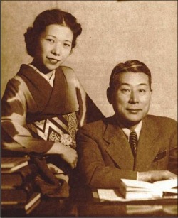 westsemiteblues:  returnofthejudai:  robowolves:  bemusedlybespectacled:  gdfalksen:  Chiune Sugihara. This man saved 6000 Jews. He was a Japanese diplomat in Lithuania. When the Nazis began rounding up Jews, Sugihara risked his life to start issuing