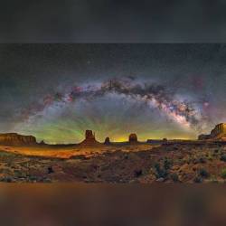 The Milky Way over Monument Valley #nasa #apod #milkyway #centralband #galaxy #aurora #airglow #atmosphere #monumentvalley #stars #universe #space #science #astronomy