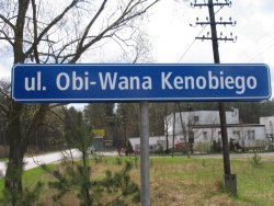 polandfordummies:  Obi-Wan Kenobi Street, Grabowiec Yes, it’s real! In Poland we have a street named after this well-known Star Wars character. :) Pics source and more info: Wookieepedia 