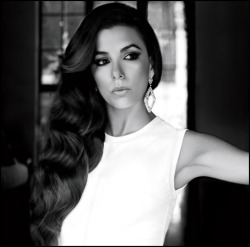 stteevtheslave:  The sublime Goddess, Eva Longoria  another example of how male and female life should be