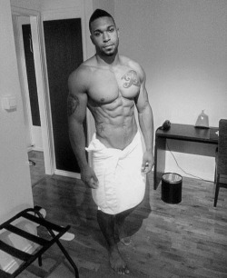 tothinefiercenessbetrue:  Personal Trainer and Fitness Model, Jacob Sumana. Fresh outta the shower.  