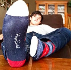 teenboysmellyfeet:  I can’t think of a better name for these socks esepcially when it comes to a pair of ripe smelly socks worn on a hot teen alpha’s feet. Take a nice hard whiff and sniff! 