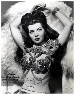 Sherry Britton is featured on this complimentary 40’s-era souvenir postcard gifted to patrons of ‘LEON and EDDIE’S’ nightclub, located in NYC’s “Strip Alley”..Sherry was a very popular Pinup girl during WW2; known then, as: “The Sweetheart