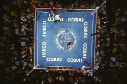 siphotos:  Aerial view of Sugar Ray Leonard victorious as Thomas Hearns hangs on the ropes after referee Davey Pearl stops fight in Round 14 at Caesars Palace in Nov. 1981. (Neil Leifer/SI)