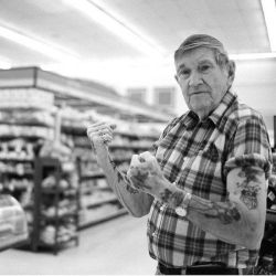 dibujoletras:  kalilouwho:  hippies-like-us:  sordilezas: &ldquo;What about when you get old?&rdquo;Tattooed Seniors answer the question.  A million times yes.  They look like bad ass grand parents. Can I have one?  