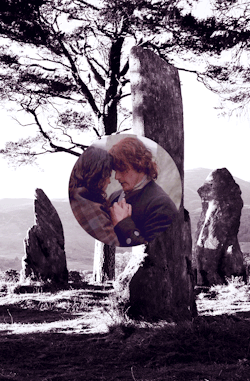 voyagersassenach: “I prayed all the way up that hill yesterday,” he said softly. “Not for you to stay; I didna think that would be right. I prayed I’d be strong enough to send ye away.” He shook his head, still gazing up the hill, a faraway