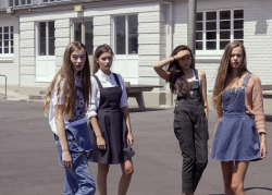 gemstonedeyes:  one-norf:  The Dungaree Club.  need all their outfits 