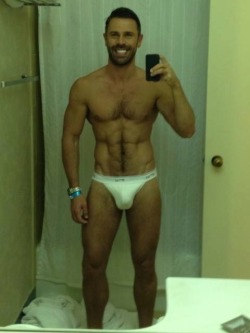 guyswithiphones-nude:  Guys with iPhones http://ift.tt/1bHkUpB