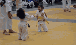 tripprophet: leticiathebloodbender:  mystiquemonique: I love martial arts  This is the best one on one I’ve ever seen   Flawless technique 