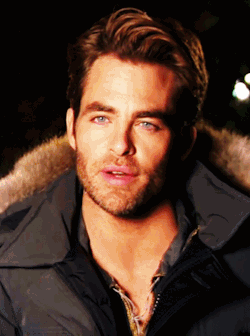 somanygorgeousmen:Chris Pine in an interview for Into the Woods. [x]