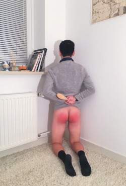 socksandspanking: Getting spanked and made to kneel in the corner before I move to a new place ;) made to hold the brush this time 