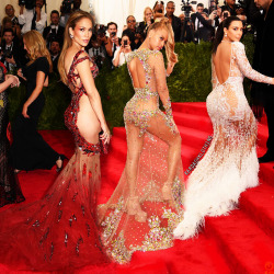 meatgod:  summerveli:  kardashianklothing:  ALL HAIL THE QUEENS 🙌Jennifer Lopez in VersaceBeyoncé in GivenchyKim Kardashian West in Robert Cavalli**All custom made.  finally a post not praising one and hating the other two. all three looked so good