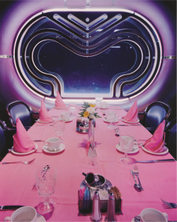 rachelalexandra:  SPACE DINNER 