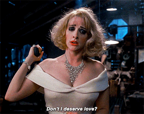stream: Addams Family Values (1993) dir. Barry Sonnenfeld     Specially Jewelry.