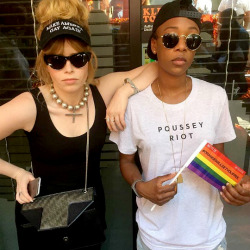 queenofshiva:  curiousoysters:  missdontcare-x:  Natasha Lyonne and Samira Wiley at NYC Pride 2016  Poussey riot  I saw her and I cried and I’m crying right now she’s so beautiful 