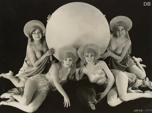 Chorus girls from the 1930 movie Paramount on Parade Nudes &amp; Noises  