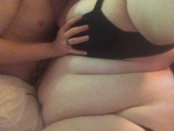 fatpiggyprincess:  being grabbed by my dude is something I enjoy a lot.