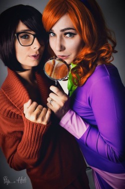 therileyvega:  J I N K I E S 🔍🧡 Check out our new videos“Daphne &amp; Velma Blow the Gang live”and“Daphne &amp; Velma Discover a Monster Cock”on Rileyvega.manyvids.com ⚡️Please don’t remove my caption⚡️
