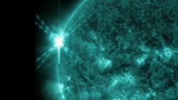 spaceexp:  The NASA Solar Dynamics Observatory  sees a mid-level solar flare, peaking at 5:40 p.m. EST on Nov. 3 via reddit