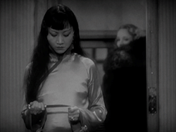 saturdaynightmovie:  Anna May Wong and Merlene Dietrich inShanghai Express (1932)Director; Josef von Sternberg