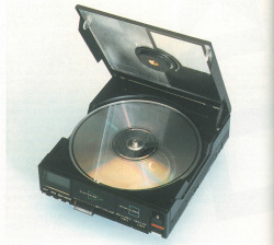 80sretroelectro:  Philips and Sony invented the Compact Disc. This Mini Laser compact disc system (1986) can play that! 