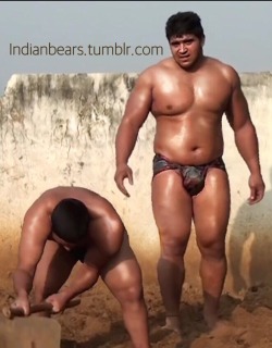indianbears:  INDIAN MUD WRESTLER GETTING READY FOR MORNING PRACTICE Pt. 1  Probably the only dedicated INDIAN BEARS blog in Tumblr: http://INDIANbears.tumblr.com/