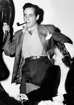  Humphrey Bogart &amp; Bette Davis 