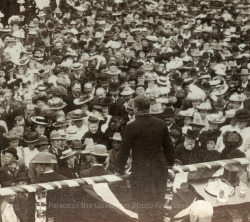 historicaltimes:  pogphotoarchives:  Crowd Greeting President Theodore Roosevelt in Albuquerque, New Mexico during appeals for statehood Creator: Underwood and UnderwoodDate: 1903Negative Number 133280  New Mexico statehood was granted January 6, 1912