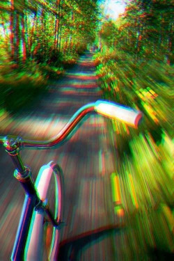 Faster on We Heart It http://weheartit.com/entry/79078663/via/jakeyboii22
