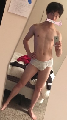 astrroboy:  cool 👍🏼   [could use some more cuter undies..]