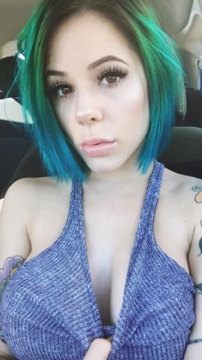 nuffsed69:Sexy Cortanablue 💙