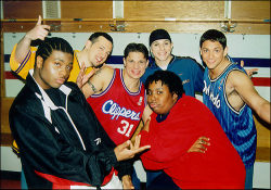 timothydelaghetto:  soliloquyofchaos: fuckyeah1990s:  The 90s were a time to make friends…  Overload   Maaaaan