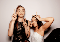 maisiewilliams:  Maisie Williams and Sophie Turner at the EW after party (January 24, 2015) 