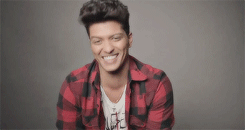 brunormars:  Bruno Mars   Smiling 