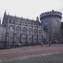 Dublin Castle 👑 #latergram #dublin #ireland #dublincastle #leighbeetravel #downtown