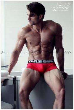   Mitchell Marrs Men&rsquo;s Physique Competitor - Model