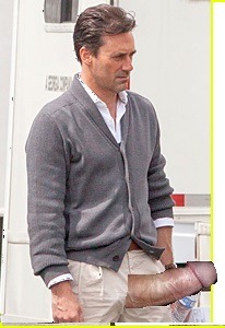 oh man i didn’t know it was that big! John Hamm has a ham in his pants!
