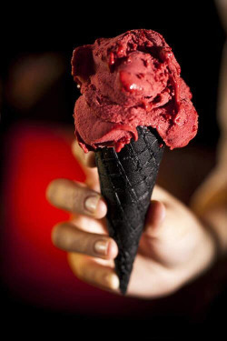 son-0f-zeus:  Red Velvet Ice Cream