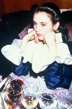 mabellonghetti:Isabelle adjani at the 1982 Cesar awards ceremony