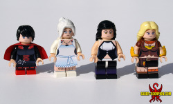 rwby-fan:  saber-scorpion:Teams RWBY and JNPR custom LEGO minifigs. Made for Carson Tate. Part selection was his, decal designs and painting by me.Visit my website: http://www.saber-scorpion.comi want these nao!