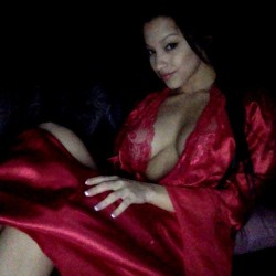 abellaxxx:  This sexy robe has me feeling I’m Victoria Greyson lol  just sitting on my ottoman like I run shiet 