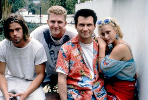 aiiaiiiyo:  Brad Pitt, Michael Rapaport, Christian Slater and Patricia Arquette during the filming of True Romance in 1993 Check this blog!