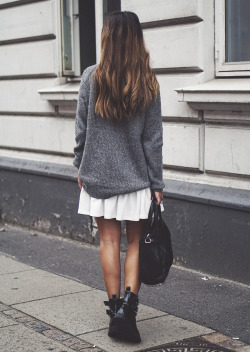 fashion-clue:  justthedesign:  Would it really be fall without oversized jumpers? Just pair one with black boots and your favourite skirt! Via Michelle Nielsen  Skirt: Gina Tricot, Sweater: MbyM, Boots: H&amp;M  www.fashionclue.net | Fashion Tumblr,