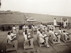 Lido di Venezia, Ospedale al mare, lezione all’aperto 1937