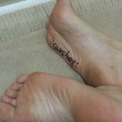 sony512:  From my instagram acct. from @sensual_soles.1Reblog  Beautiful feet