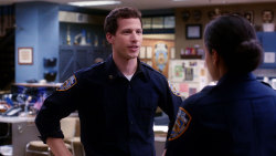 aspiestvmusings:  Jake Peralta in blue uniform appreciation postBrooklyn Nine-Nine 3x02…this is for all the ladies, who posted comments about the detectives looking good in the blue uniforms and all that… 